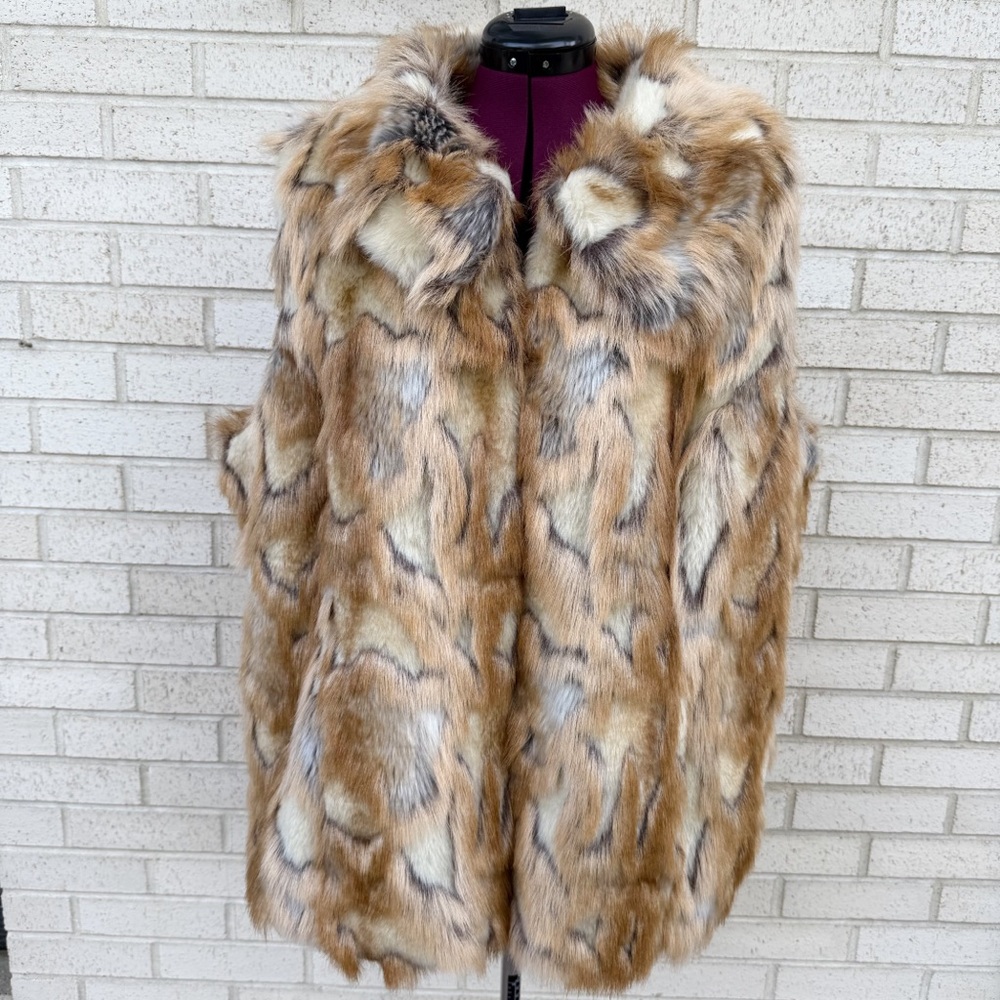 Rachel Zoe Faux Fur Vest Size 2X Red Fox Tan Cream Brown Animal Print Like New